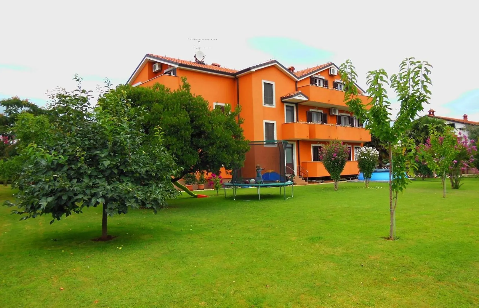 Apartments For Families With Children Zambratija, Umag - 22485 Савудрия